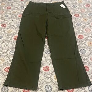 NWT UNIONBAY Green ripstop pants, Juniors size 9.
